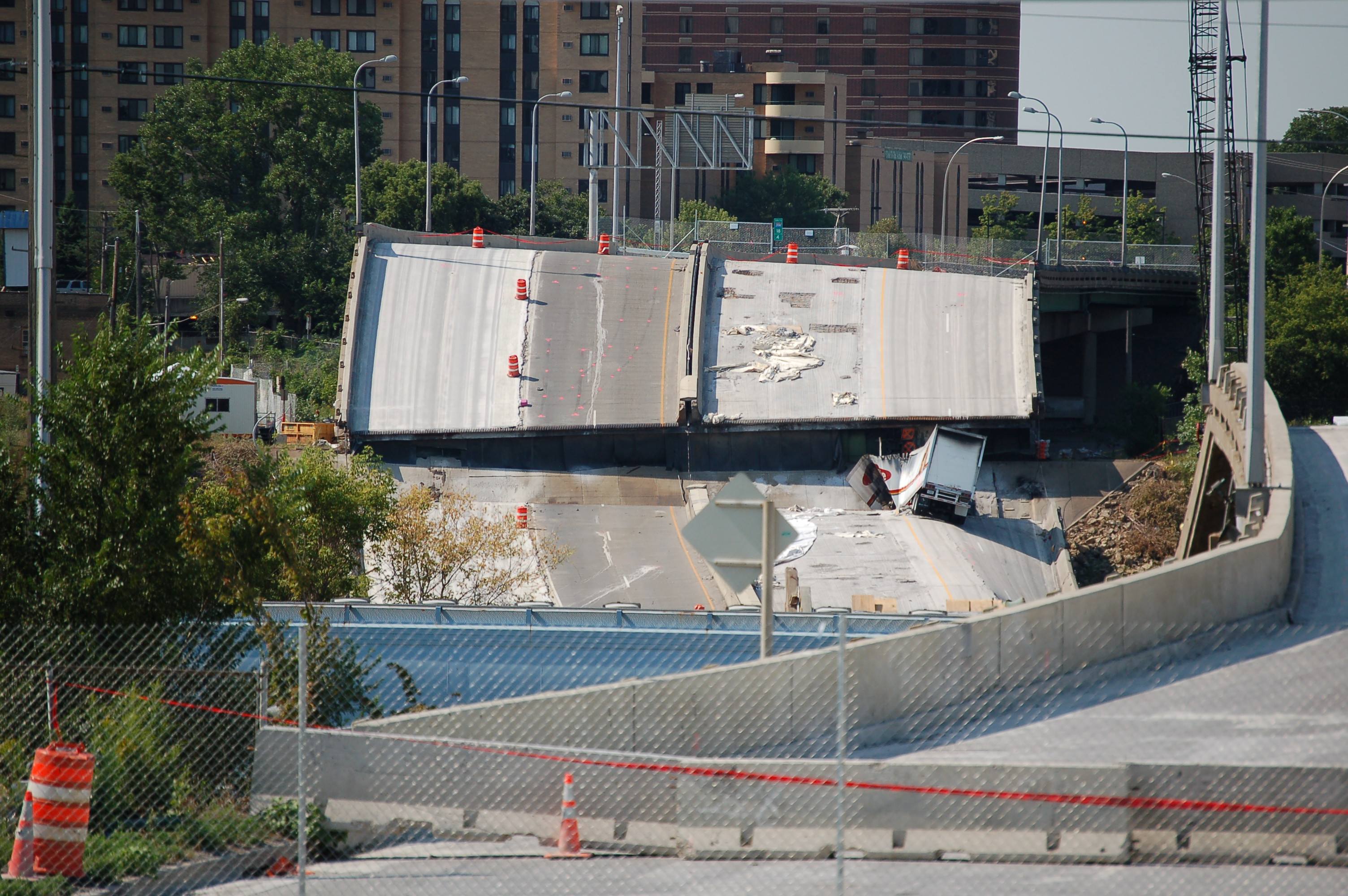 Photo of the I-35 bridge collapse in MInneapolis taken by Sen. Branan.