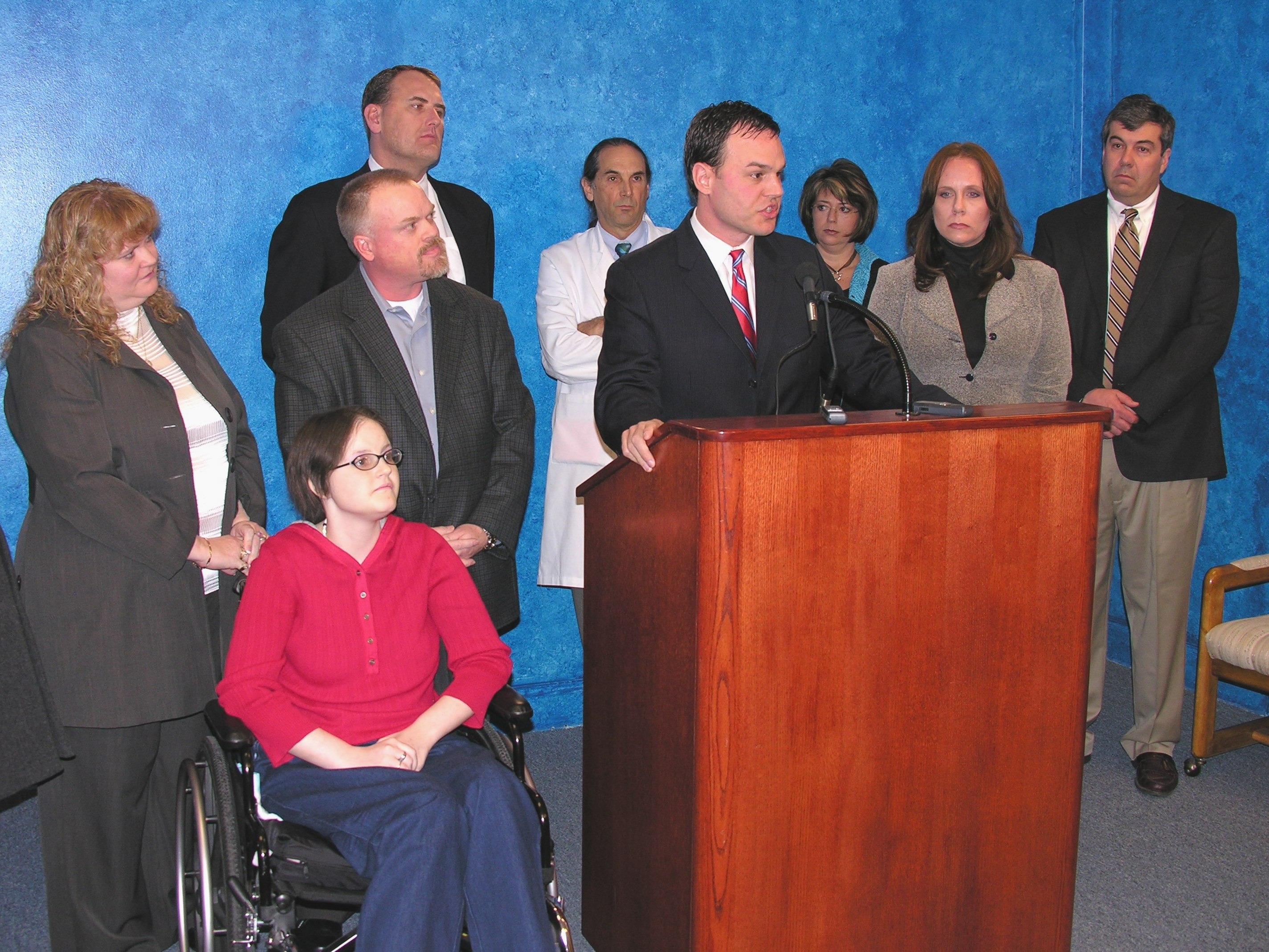 Sen. Rice, along with brain cancer patient Steffanie Collings and her family explained Steffanie’s Law Wednesday at the State Capitol. Also joining him was Sen. John Sparks and OU Medical professionals Dr. George Selby, Tracie Anderson, Nancy Thomason 